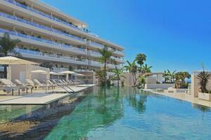 1 Bedroom Apartment - Playa Paraíso - Abora (3)