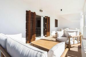 Villa mit 5 Schlafzimmern -  La Caleta (2)