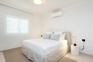 Villa mit 5 Schlafzimmern -  La Caleta (0)