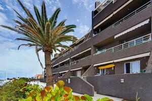 Seafront 1 Bedroom Apartment - Acantilados de Los Gigantes (2)