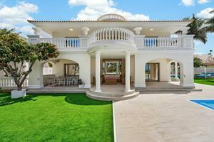 4 Bedroom Villa -  La Caleta (2)