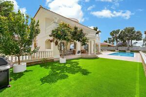 4 Bedroom Villa -  La Caleta (1)
