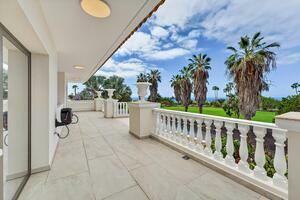 4 Bedroom Villa -  La Caleta (1)