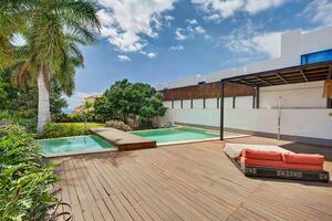 5 Bedroom Villa - El Madroñal (2)