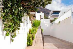 5 Bedroom Villa - El Madroñal (2)