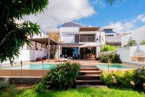 5 Bedroom Villa - El Madroñal (1)