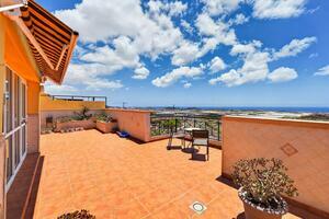 2 Bedroom Penthouse - Parque de la Reina (2)