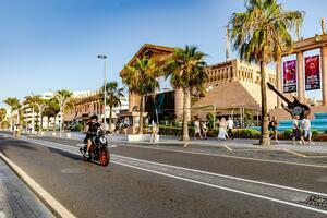 Leasehold - Playa de Las Américas (2)