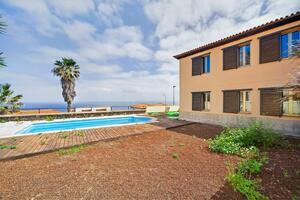 3 Bedroom Villa - Tacoronte - Parque Atlántico — photo 3 of 43