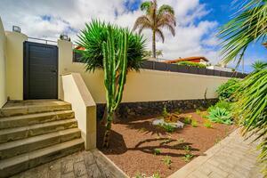 3 Bedroom Villa - Tacoronte - Parque Atlántico — photo 10 of 43