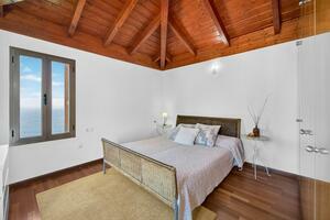 3 Bedroom Villa - Tacoronte - Parque Atlántico — photo 15 of 43