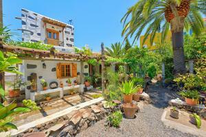 3 Bedroom House - Chío (1)