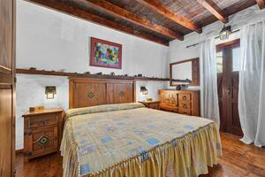 3 Bedroom House - Chío (3)