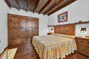 3 Bedroom House - Chío (0)