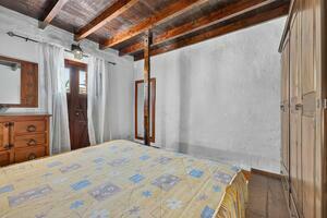 3 Bedroom House - Chío (1)