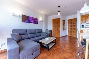 Hotel de 27 dormitorios - Chayofa (1)