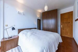 Hotel de 27 dormitorios - Chayofa (0)