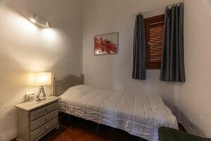 Hotel de 27 dormitorios - Chayofa (1)