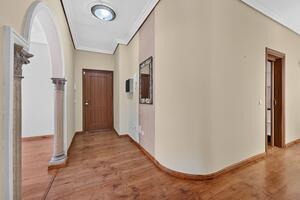 Apartament na ostatnim piętrze budynku z 3 sypialniami - Granadilla de Abona — photo 3 of 24
