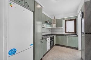 Apartamento de 3 dormitorios - Puerto de Santiago - Los Ángeles — photo 7 of 16