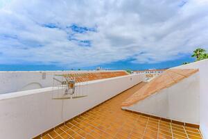1 Bedroom Apartment - Golf del Sur  - Palms — photo 2 of 16