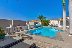 4 Bedroom Villa - El Madroñal — photo 44 of 47