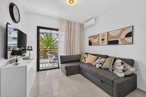 Apartamento de 2 dormitorios - Puerto de Santiago - Seguro El Sol — photo 5 of 16