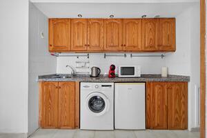 Nadmorski Apartament z 1 sypialnią - Los Cristianos - La Estrella — photo 11 of 29
