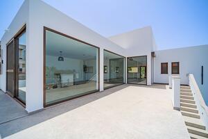 5 Bedroom Villa - Playa Paraíso — photo 14 of 44