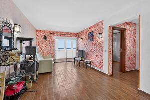 Seafront 1 Bedroom Apartment - Fasnia — photo 7 of 16