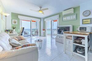 Seafront 1 Bedroom Apartment - Los Cristianos — photo 2 of 26
