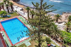 Seafront 1 Bedroom Apartment - Los Cristianos — photo 16 of 26