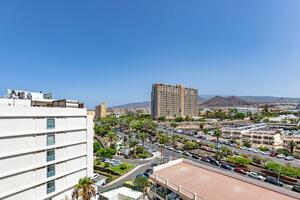 Seafront 1 Bedroom Apartment - Los Cristianos — photo 21 of 26