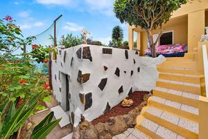 2 Bedroom House - San Juan de La Rambla — photo 27 of 40