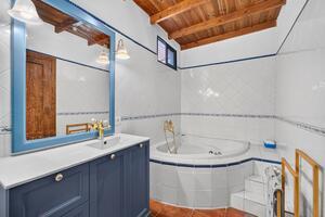 4 Bedroom House - Icod de Los Vinos — photo 23 of 35