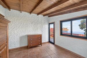 4 Bedroom House - Icod de Los Vinos — photo 24 of 35
