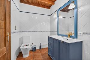 4 Bedroom House - Icod de Los Vinos — photo 25 of 35