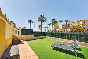 4 Bedroom Townhouse -  Bahía del Duque - Residencial Anayet — photo 19 of 26