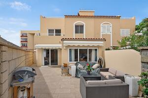 4 Bedroom Townhouse - El Madroñal — photo 5 of 40