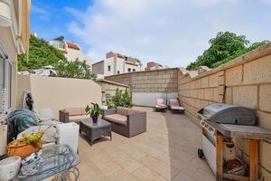 4 Bedroom Townhouse - El Madroñal — photo 8 of 40