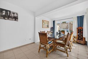 4 Bedroom Townhouse - El Madroñal — photo 15 of 40