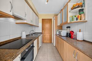 4 Bedroom Townhouse - El Madroñal — photo 19 of 40