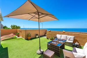 Seafront 4 Bedroom Apartment - Radazul — photo 2 of 63