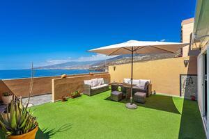 Seafront 4 Bedroom Apartment - Radazul — photo 2 of 63