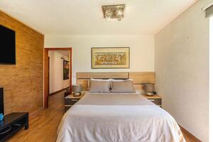 Seafront 4 Bedroom Apartment - Radazul — photo 23 of 63