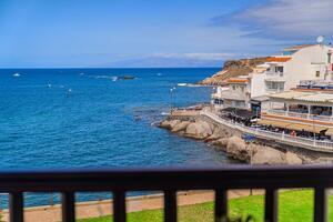 Seafront 1 Bedroom Apartment - La Caleta - Terrazas de La Caleta — photo 3 of 18