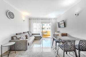 1 Bedroom Apartment - Los Cristianos - Los Ángeles — photo 7 of 16
