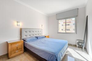 1 Bedroom Apartment - Los Cristianos - Los Ángeles — photo 10 of 16