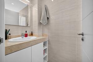 2 Bedroom Townhouse - Puerto de Santiago — photo 8 of 25