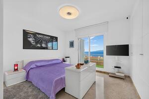 2 Bedroom Townhouse - Puerto de Santiago — photo 12 of 25